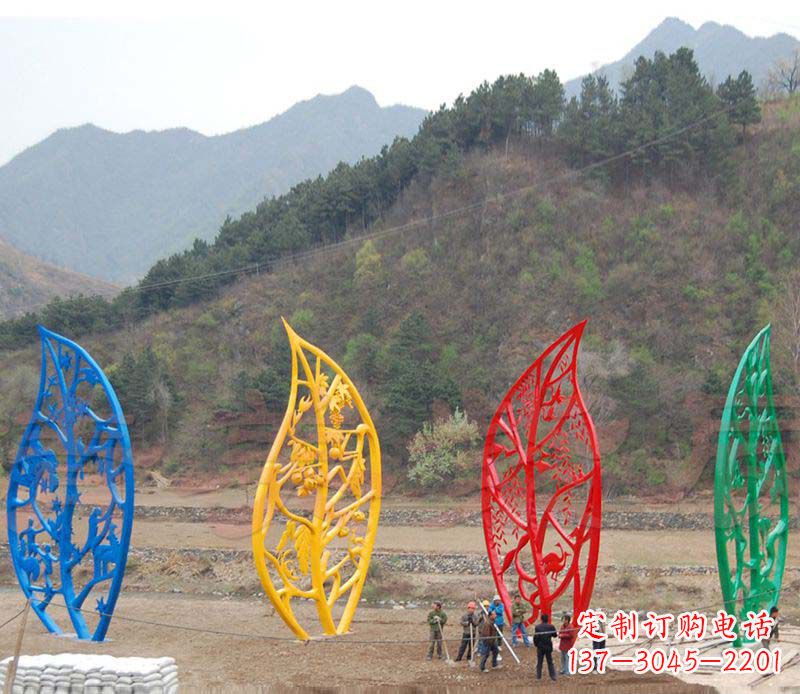 湖北不锈钢镂空树叶景观雕塑精美绝伦