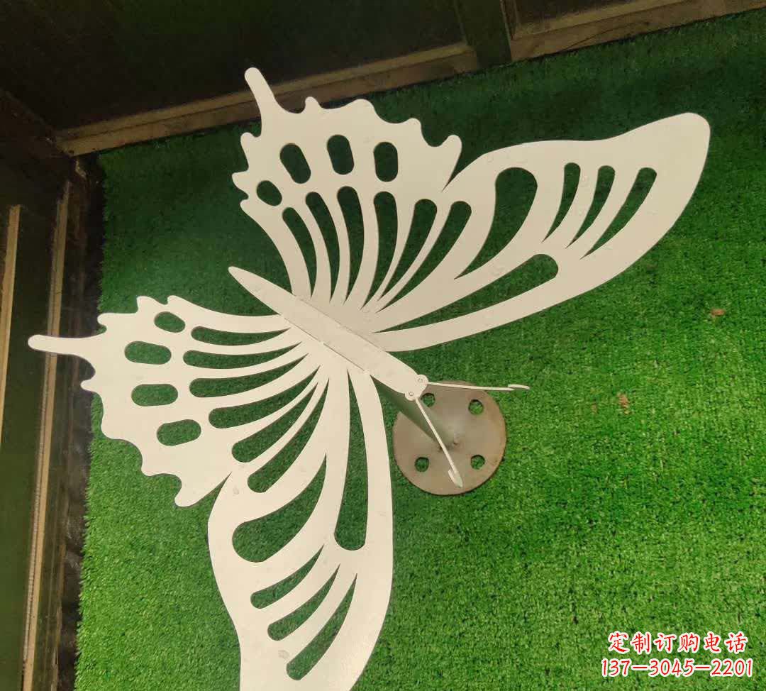 湖北不锈钢镂空蝴蝶雕塑灵动翩跹