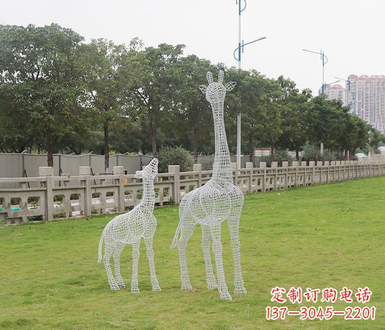 湖北不锈钢镂空长颈鹿雕塑112