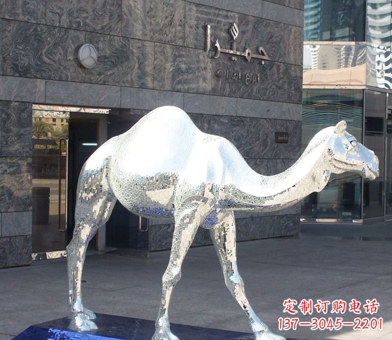 湖北不锈钢骆驼雕塑精美外形折射古朴美感
