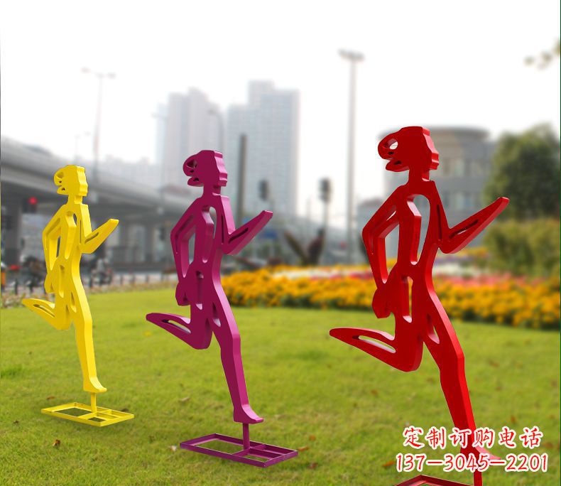 湖北勇敢奔跑的女性雕塑