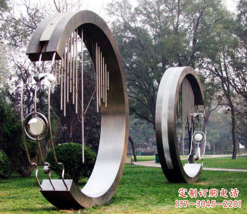 湖北不锈钢喷泉雕塑展示优雅之美