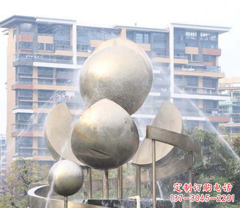 湖北不锈钢喷泉雕塑美丽与自然的完美结合