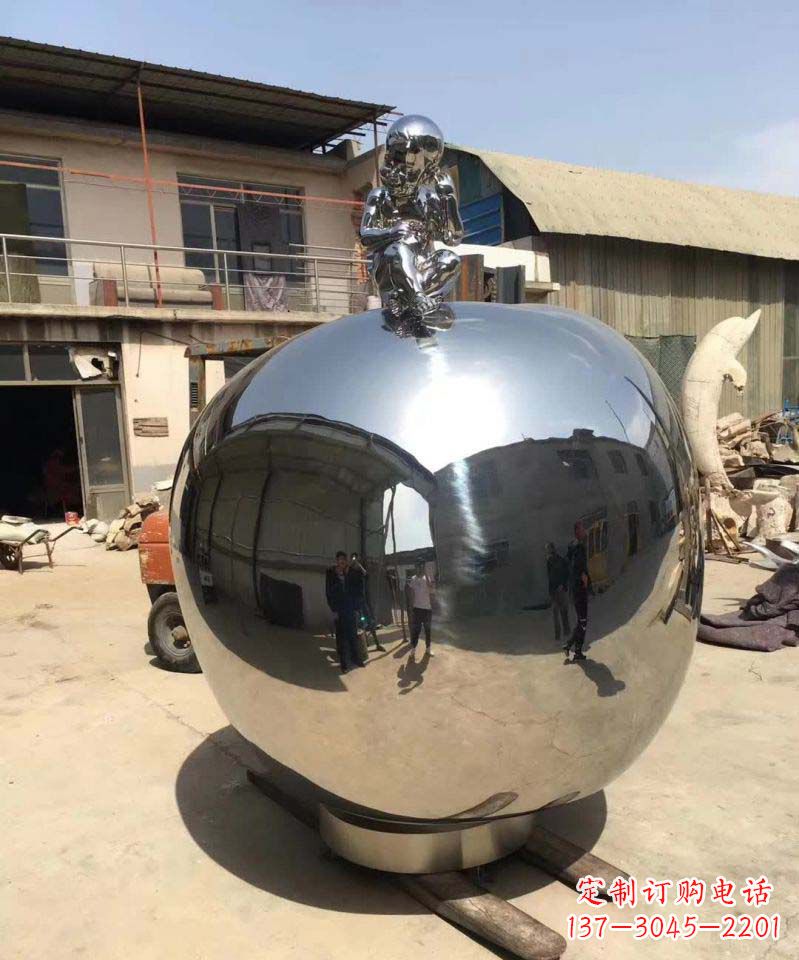 湖北精美不锈钢苹果雕塑