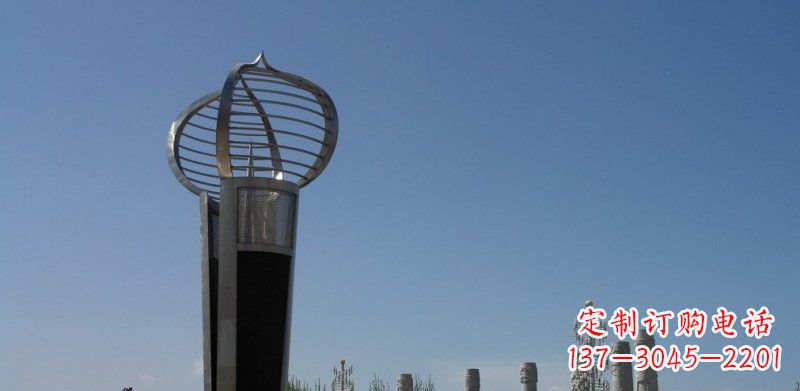湖北不锈钢火炬形雕塑熠熠生辉