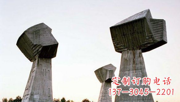 湖北不锈钢拳头一种独特的雕塑材料