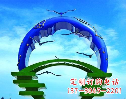 湖北海洋书籍雕塑——记忆中的校园美景