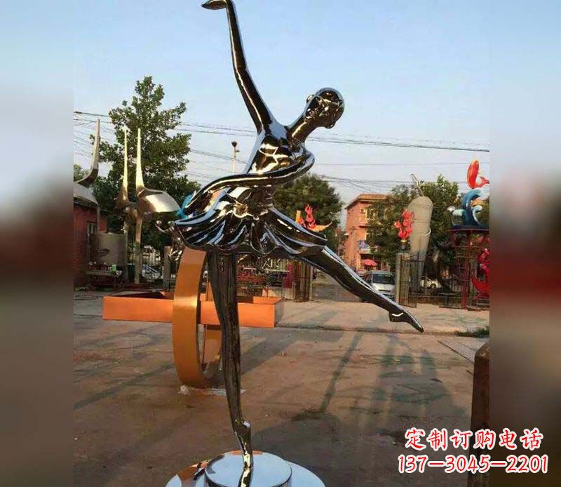 湖北精美不锈钢美女雕塑