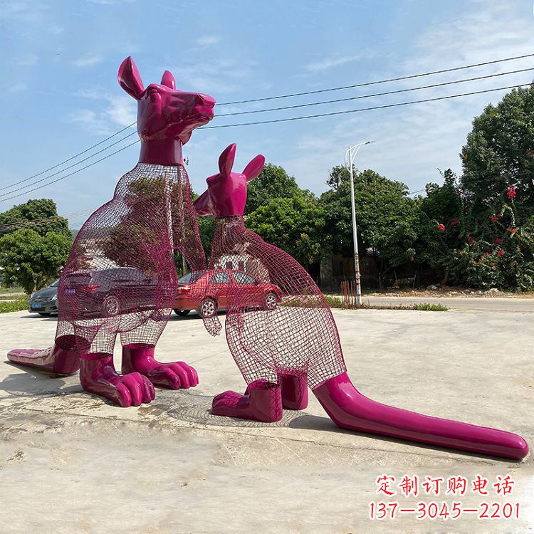 湖北不锈钢袋鼠雕塑给公园带来美好景观