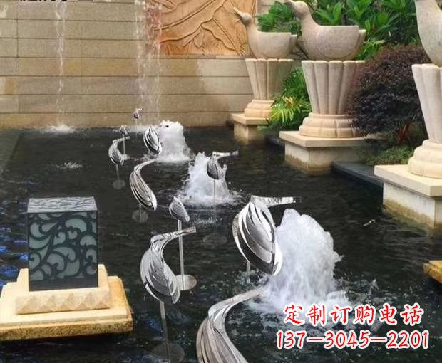 湖北动物雕塑表达自然之美