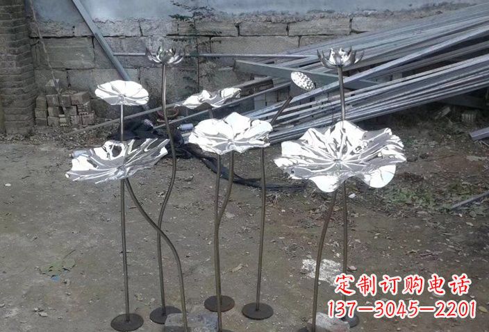 湖北不锈钢荷叶雕塑给园林增添美感