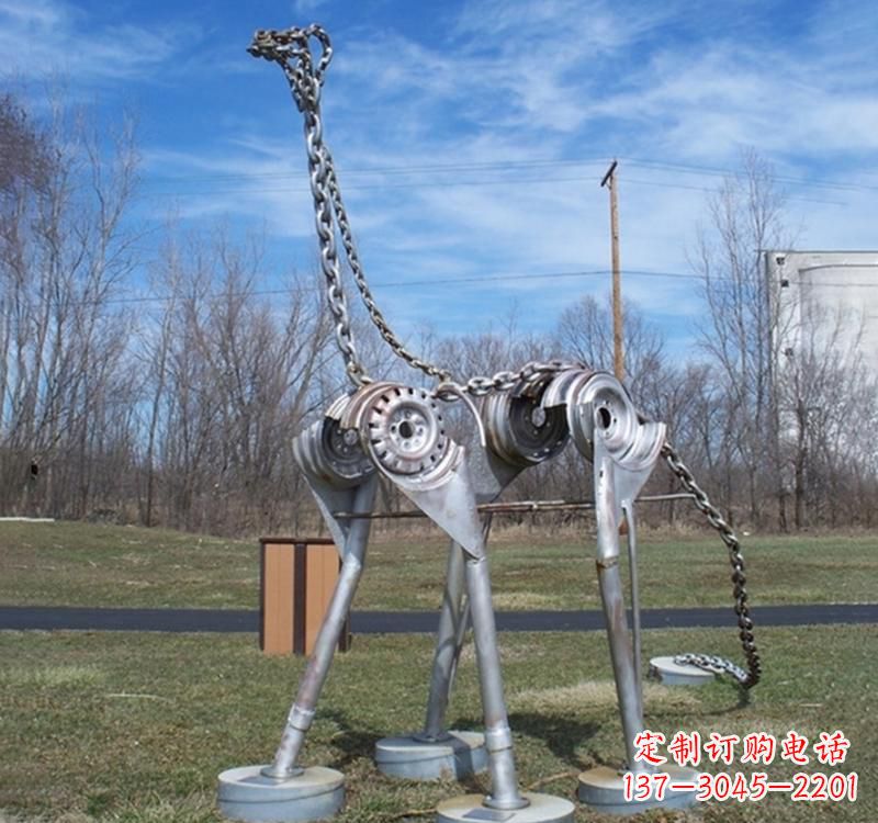 湖北不锈钢恐龙雕塑集艺术与自然于一体