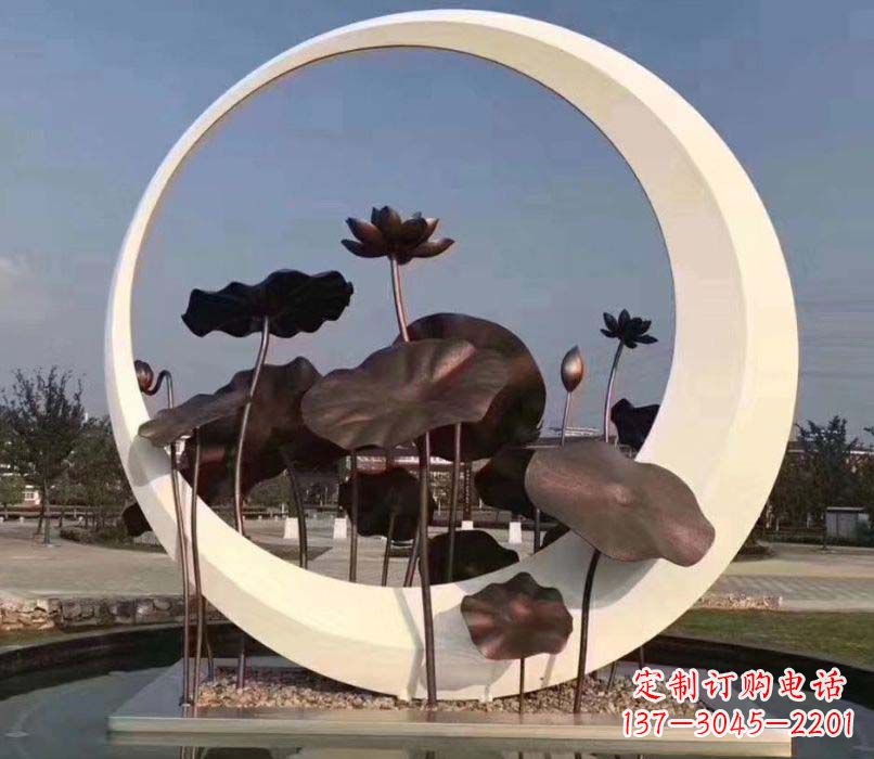 湖北环绕荷香不锈钢圆环雕塑