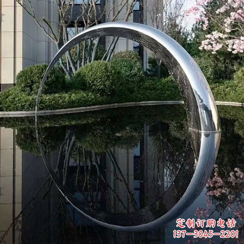 湖北不锈钢月亮雕塑璀璨照亮夜空