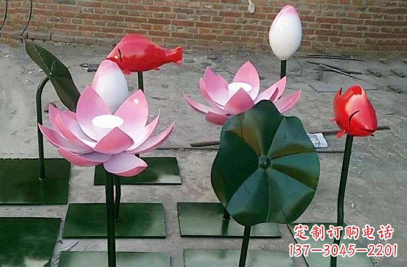 湖北彩色不锈钢荷花鲤鱼雕塑