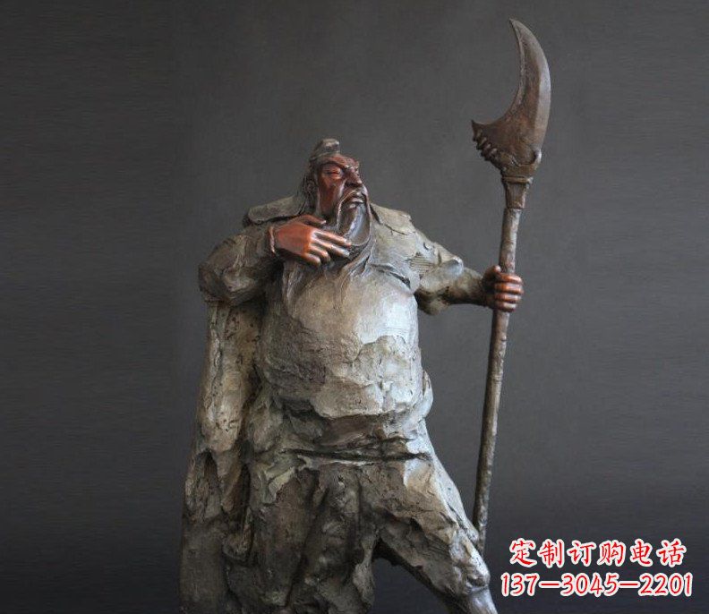 湖北持刀关公招财玻璃钢仿铜雕塑——全新的艺术风格