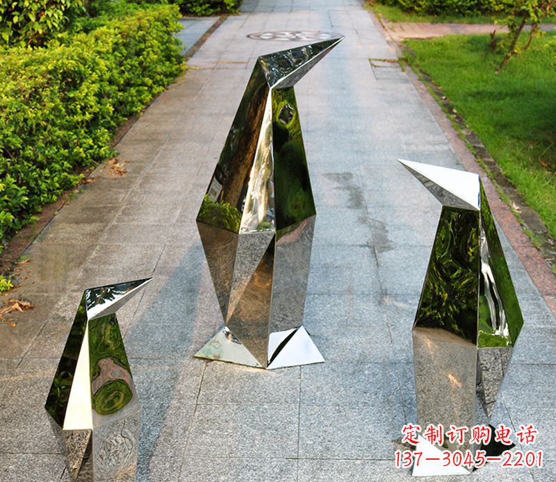湖北精致的抽象不锈钢企鹅雕塑