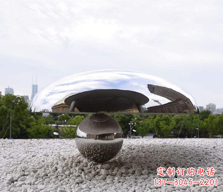 湖北蘑菇的梦想——不锈钢雕塑