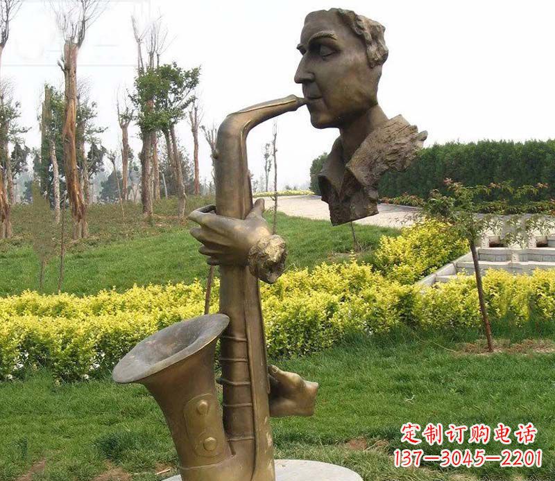 湖北萨克斯雕塑艺术的精美表现