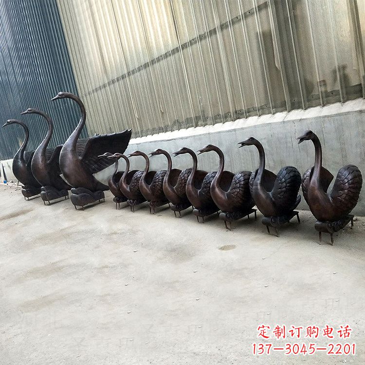 湖北纯铜铸造喷水天鹅