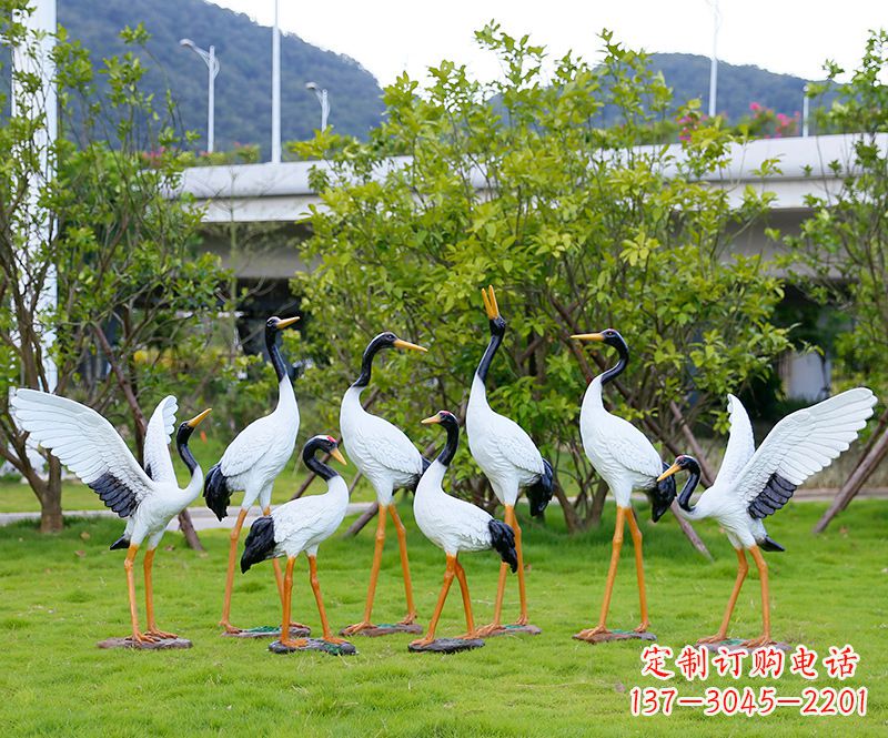 湖北促销仿真仙鹤动物雕塑