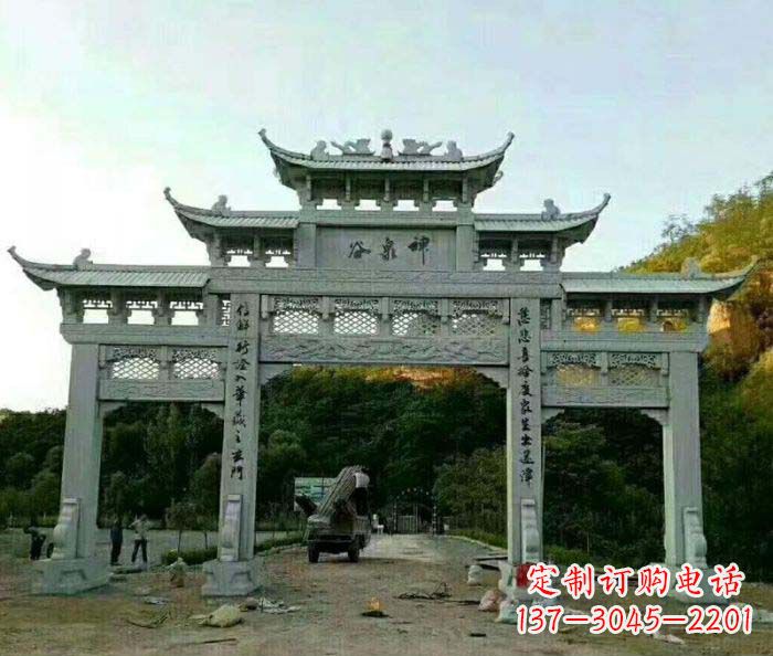湖北村口石雕牌楼千百年文化瑰宝