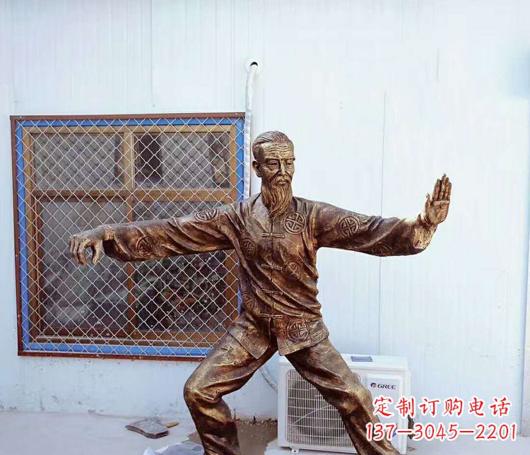 湖北传承百年太极拳雕塑