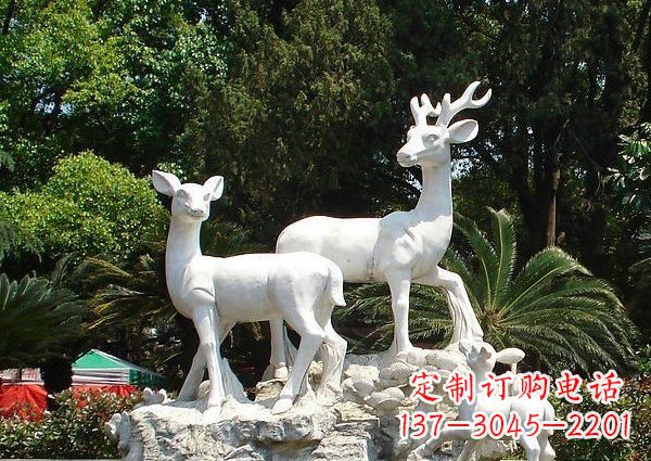 湖北雕塑艺术——大理石公园小鹿石雕