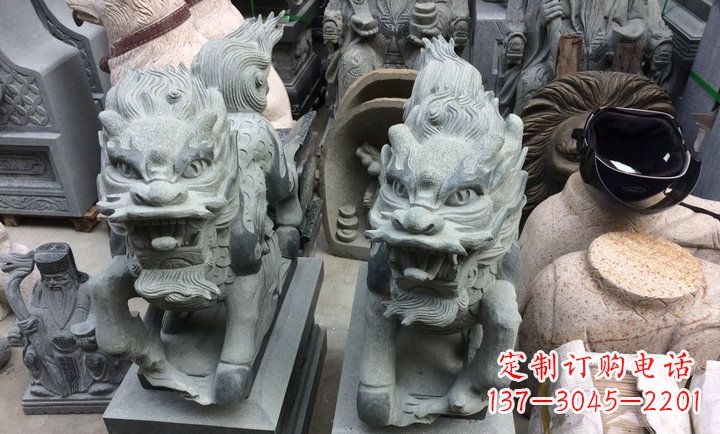 湖北大理石立式麒麟门口镇宅石雕