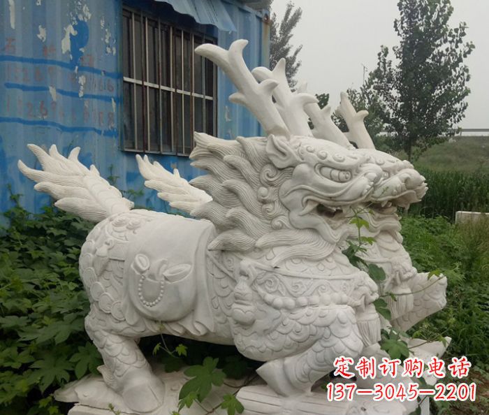 湖北精美的大理石麒麟雕塑
