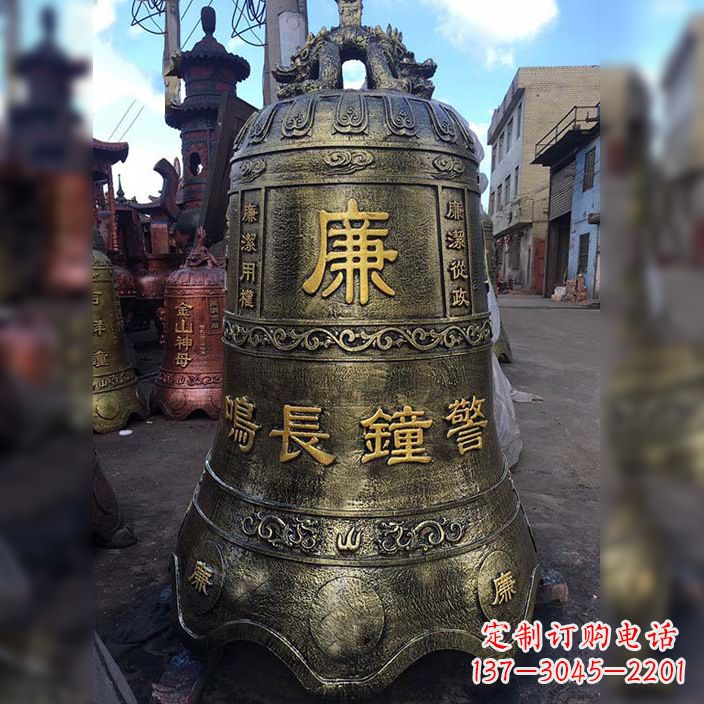 湖北特色大型铜钟雕塑