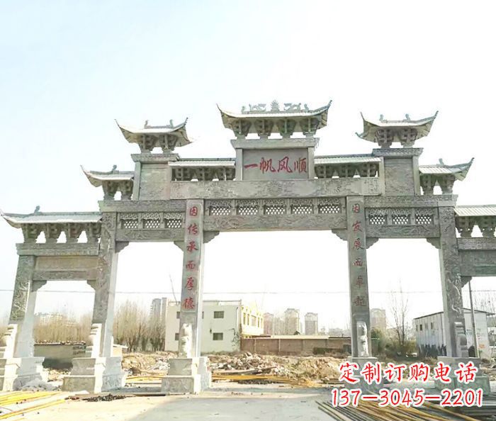 湖北别具一格的大型五门石雕牌楼