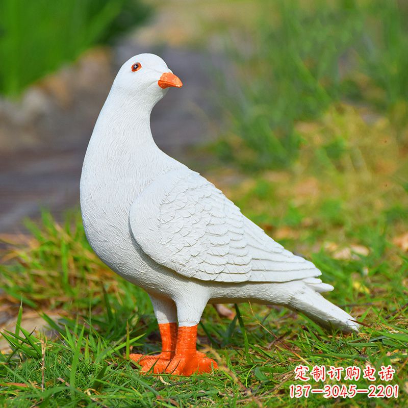 湖北和平鸽雕塑传递和平与希望的象征