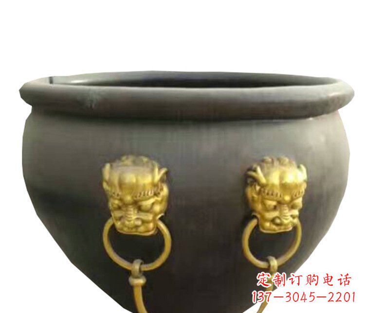 湖北仿古鎏金狮子头水缸铜雕塑