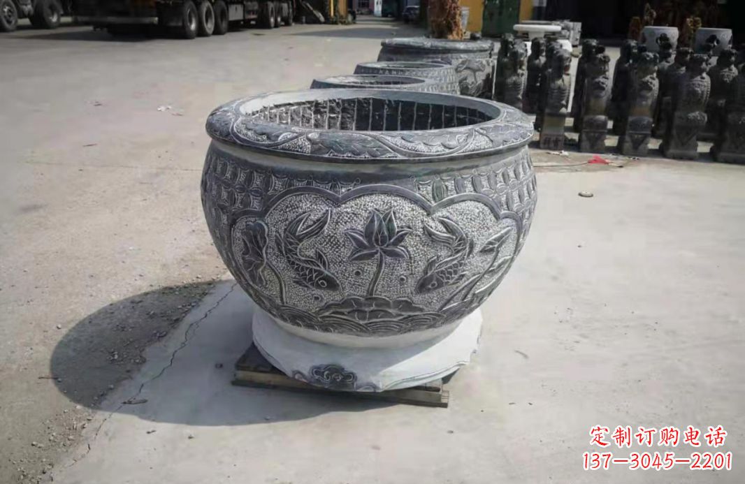 湖北仿古石水缸荷花鲤鱼石雕
