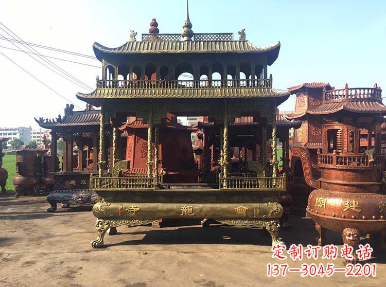 湖北高浮雕螭龙纹铜香炉