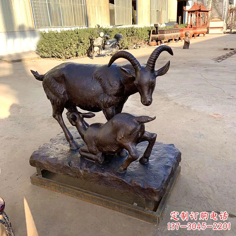 湖北羔羊跪乳铜雕-学校校园文化景观雕塑摆件