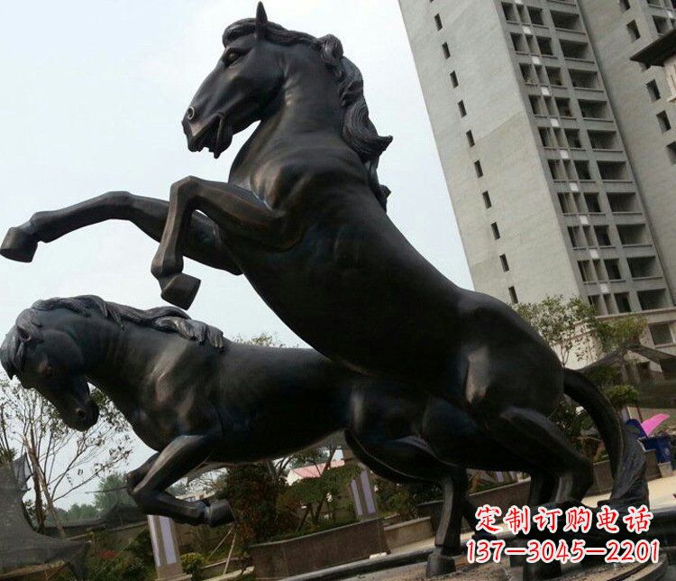 湖北高雅实木动物雕塑