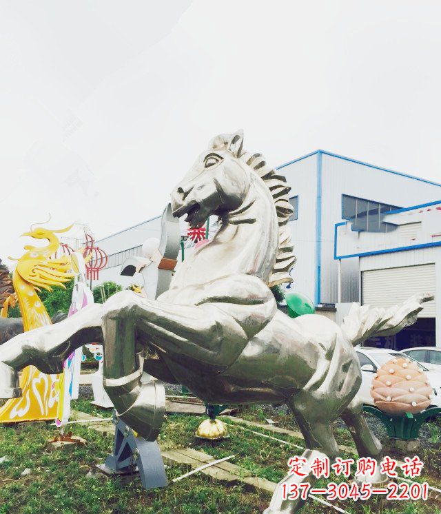 湖北产品名称优雅的不锈钢雕塑——奔马