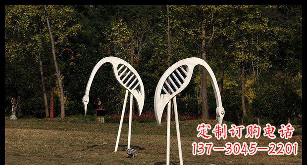 湖北精美不锈钢仙鹤雕塑
