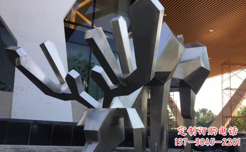 湖北聚体雕塑抽象几何驯鹿