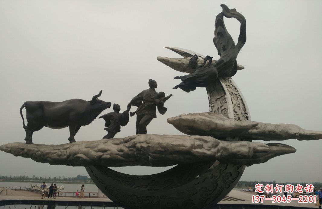 湖北古典传说景观雕塑牛郎织女