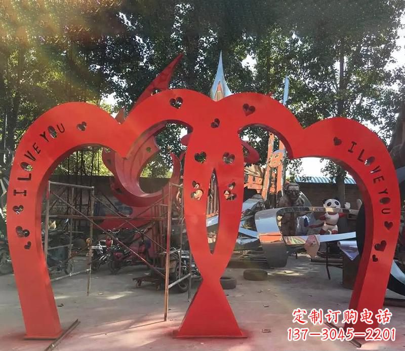 湖北中领雕塑新款不锈钢心形拱门雕塑