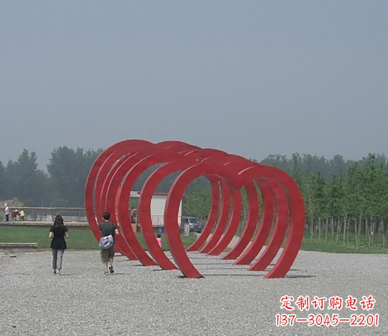 湖北不锈钢心形拱门雕塑