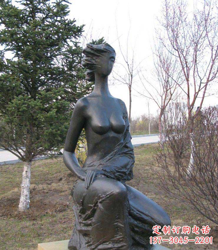 湖北公园抽象女人人物铜雕1