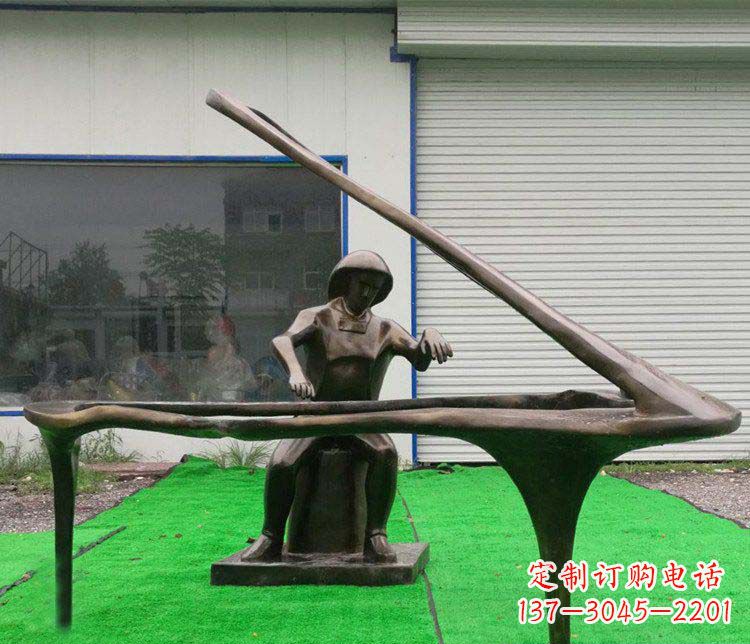 湖北 传奇钢琴雕塑