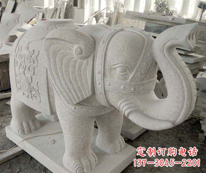 湖北令人惊叹的大象石雕