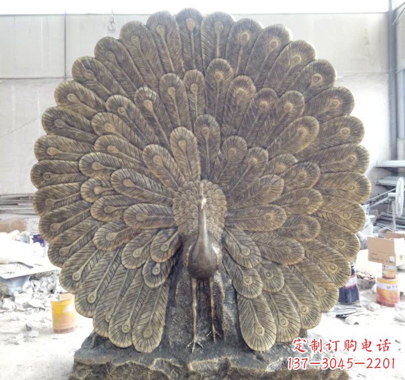 湖北艺术设计精美铜孔雀雕塑