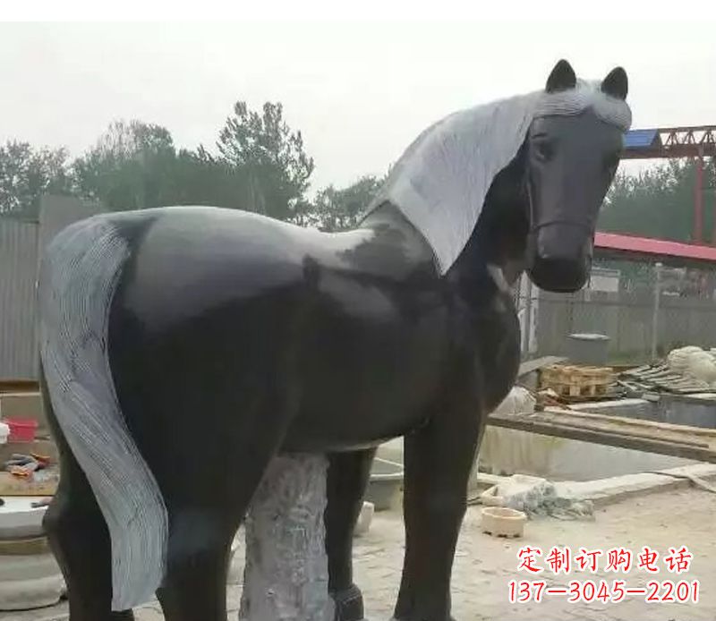 湖北公园动物小马石雕
