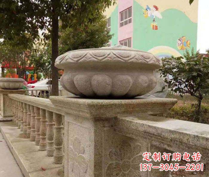 湖北公园景观砂岩花盆石雕